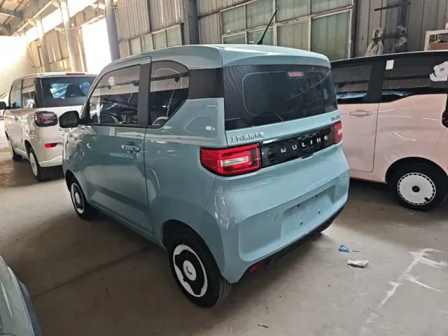 Wuling Hongguang Mini EV — Фото автомобиля 4
