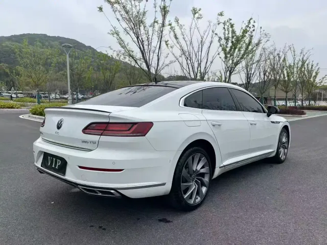 Volkswagen CC — Фото автомобиля 4