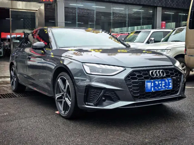 Audi A4L — Фото автомобиля 3