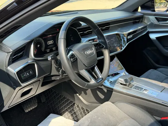 Audi A6L — Фото автомобиля 9