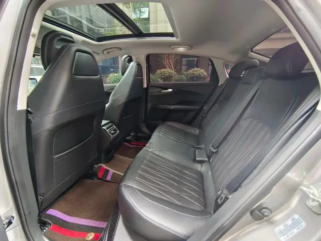 Changan Lamore — Фото автомобиля 10