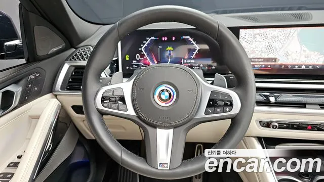 BMW X6 xDrive40i M Sport — Фото автомобиля 10