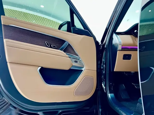 Land Rover Range Rover — Фото автомобиля 22