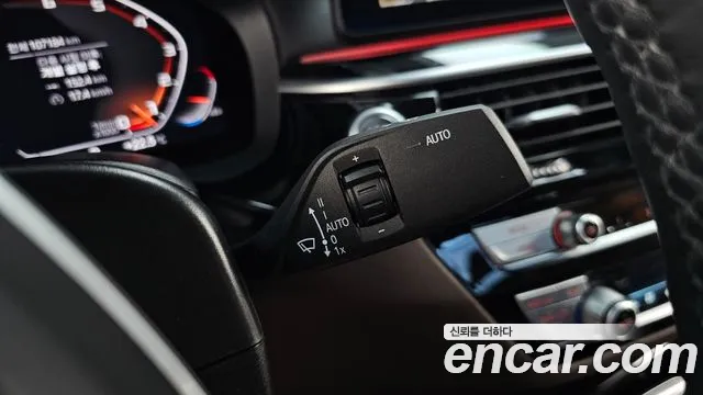 BMW 5 Series G30 — Фото автомобиля 28