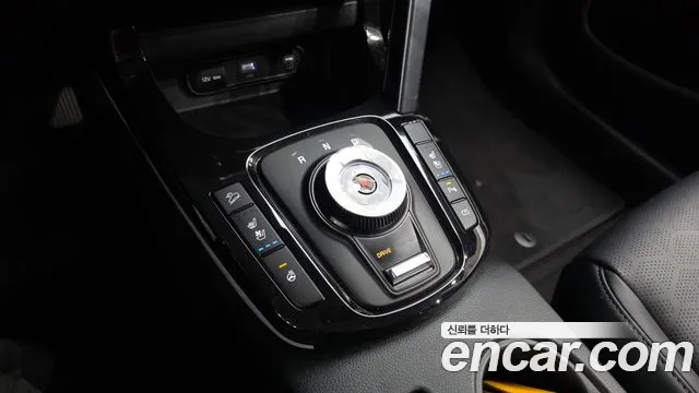 Kia Seltos New — Фото автомобиля 9