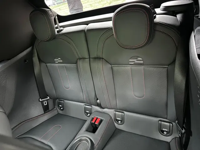 MINI Hatch — Фото автомобиля 14