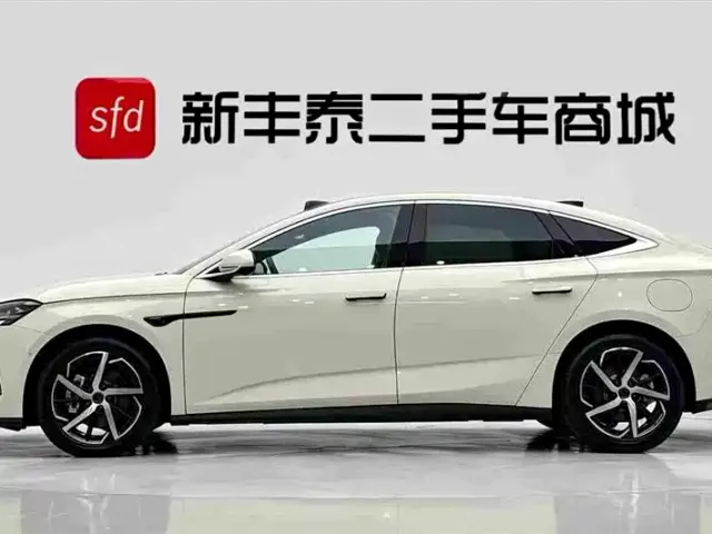 BYD Seal 07 DM-i — Фото автомобиля 4