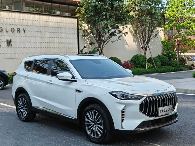 Jetour X70 Plus — Фото автомобиля 3