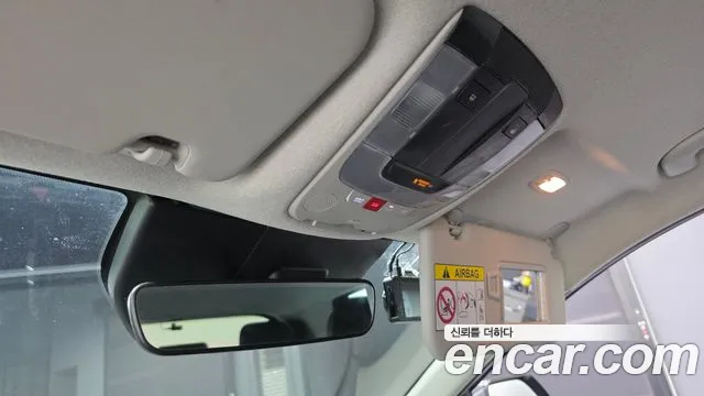 Kia Niro New — Фото автомобиля 26