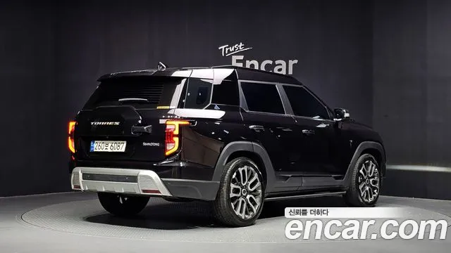 KGM Torres — Фото автомобиля 2