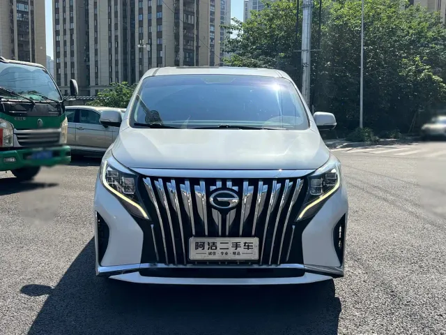 GAC Trumpchi M8 — Фото автомобиля 2