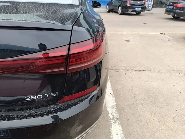 Volkswagen Passat — Фото автомобиля 7