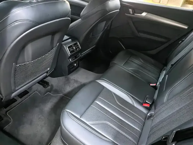 Audi Q5L — Фото автомобиля 8