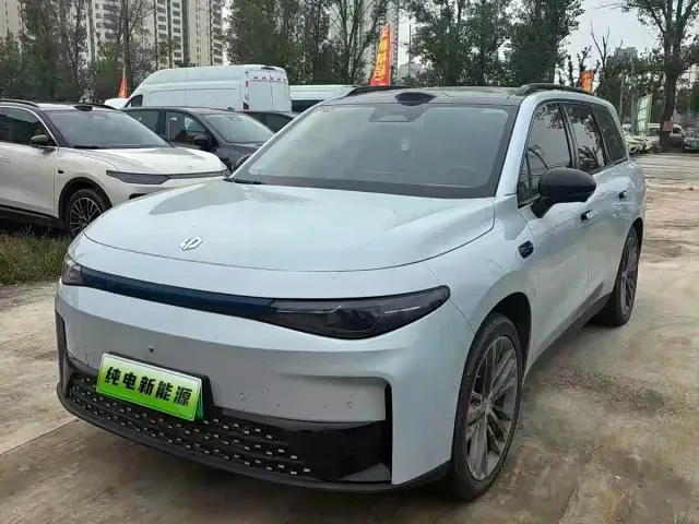 Leapmotor C16 — Фото автомобиля 3