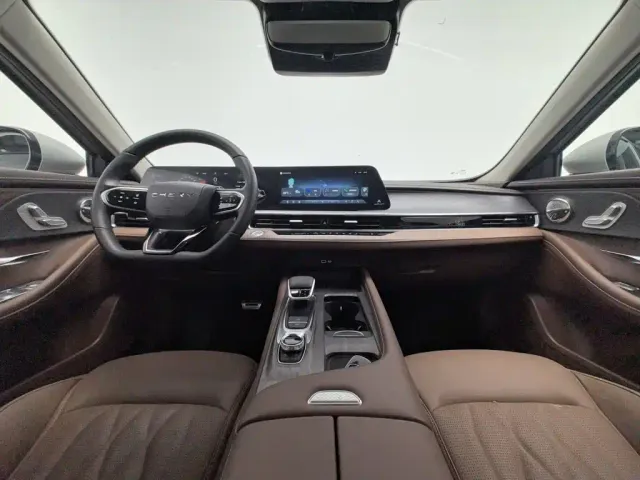 Chery Arrizo 8 — Фото автомобиля 5