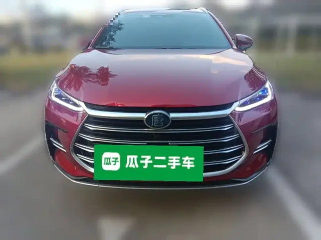 BYD Tang — Фото автомобиля 2