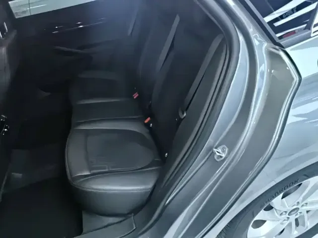 Ford Mondeo — Фото автомобиля 16