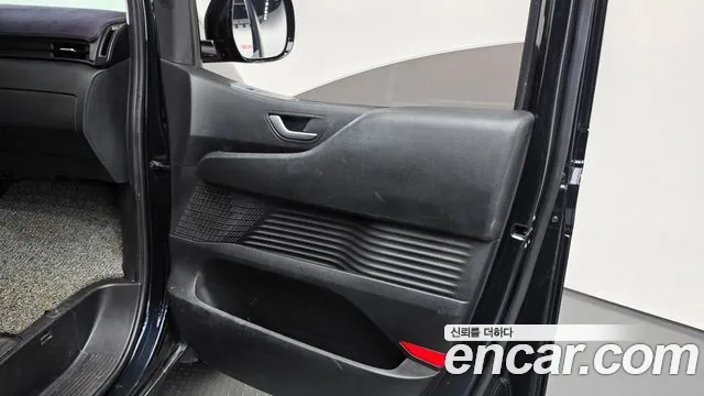 Hyundai Staria — Фото автомобиля 14