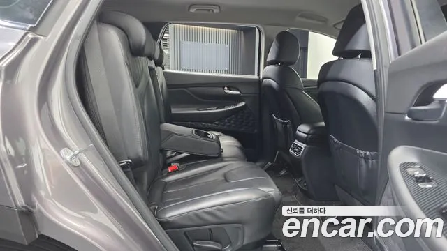 Hyundai Santa Fe Santa Fe (New) — Фото автомобиля 12