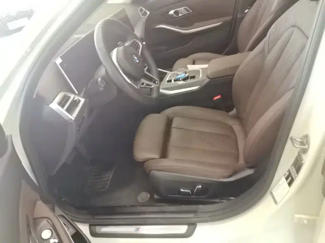 BMW 3 Series — Фото автомобиля 19