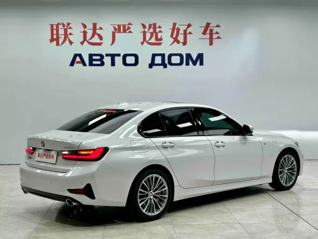 BMW 3 Series — Фото автомобиля 6