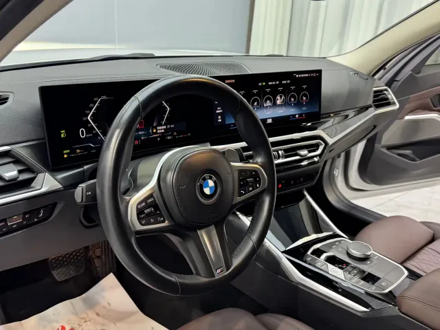 BMW 3 Series — Фото автомобиля 11