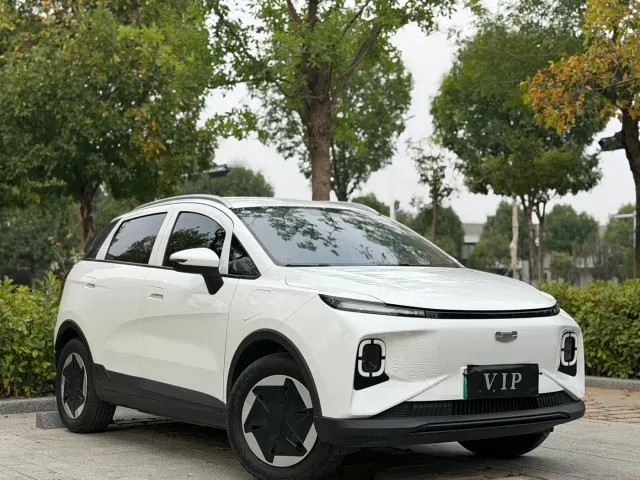 Geely Geometry E Firefly — Фото автомобиля 3