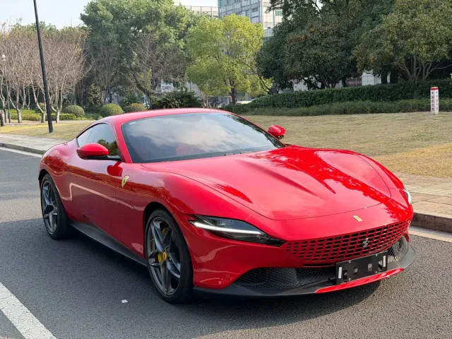 Ferrari Roma — Фото автомобиля 2