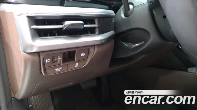 Hyundai Grandeur GN7 — Фото автомобиля 25