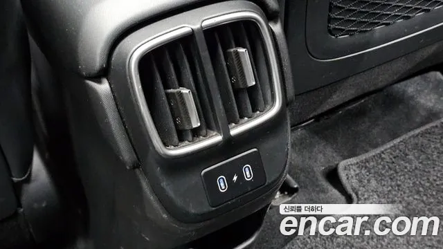 Hyundai Ioniq6 Long Range AWD — Фото автомобиля 27