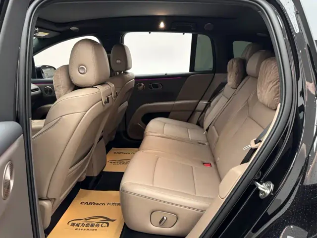 Li Auto i6 — Фото автомобиля 9