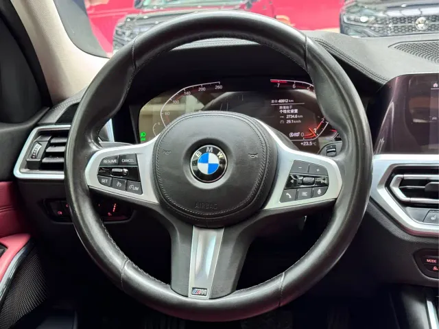 BMW 3 Series — Фото автомобиля 12
