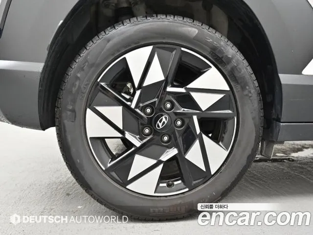 Hyundai Kona Kona (SX2) Бензин 2.0 2WD — Фото автомобиля 5
