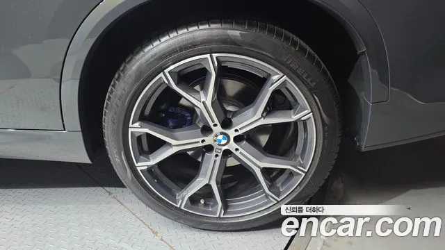 BMW X5 xDrive 40i M Sport Pro — Фото автомобиля 21