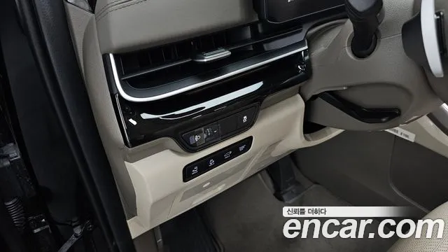 Kia Canival Новый Carnival 4 поколение HEV 9 мест Signature — Фото автомобиля 25