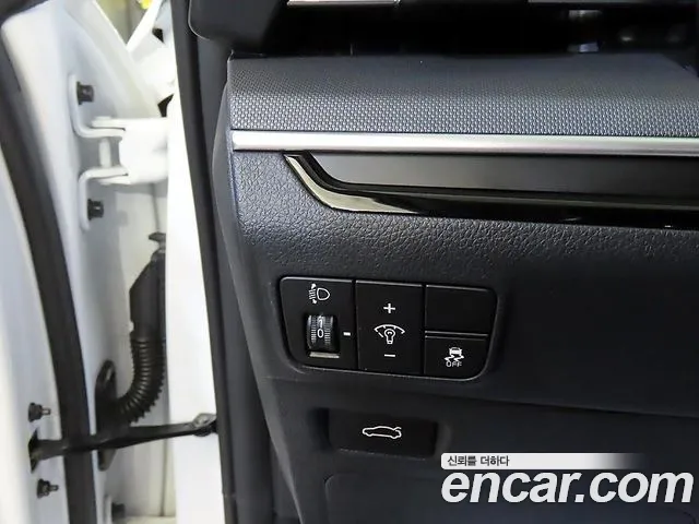 Kia K5 Новый K5 3 поколение 2.0 LPi(Для проката) — Фото автомобиля 12