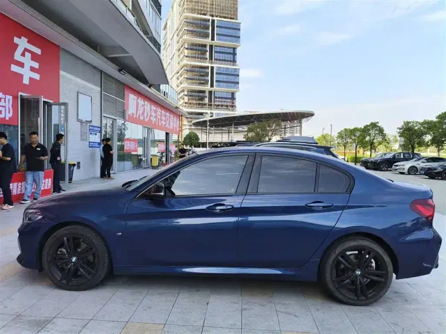 BMW 1 Series — Фото автомобиля 4
