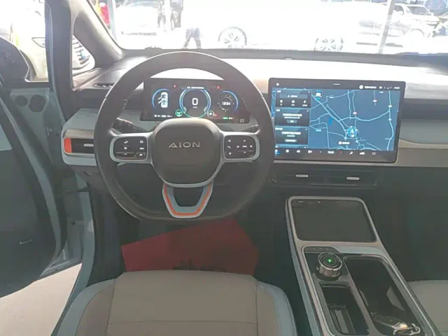 GAC Aion Y — Фото автомобиля 10