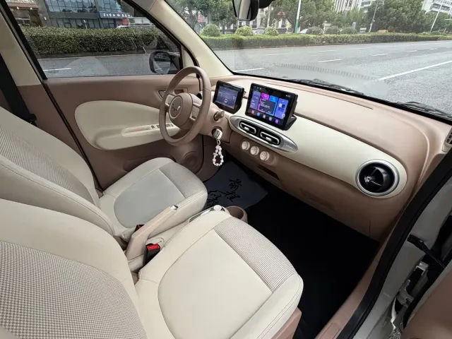 Wuling Hongguang Mini EV — Фото автомобиля 13