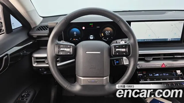 Hyundai Grandeur Grandeur (GN7) 2.5 Бензин 2WD — Фото автомобиля 14