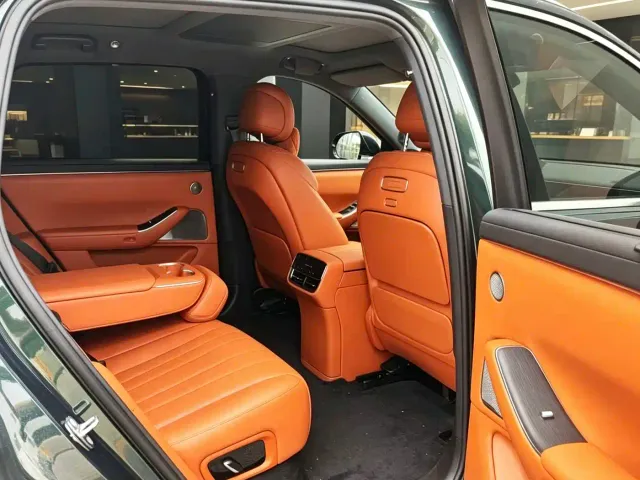 Aito M7 — Фото автомобиля 6