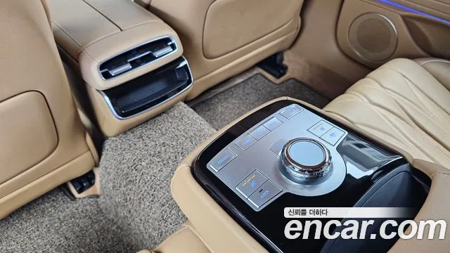 Genesis G80 RG3 — Фото автомобиля 24