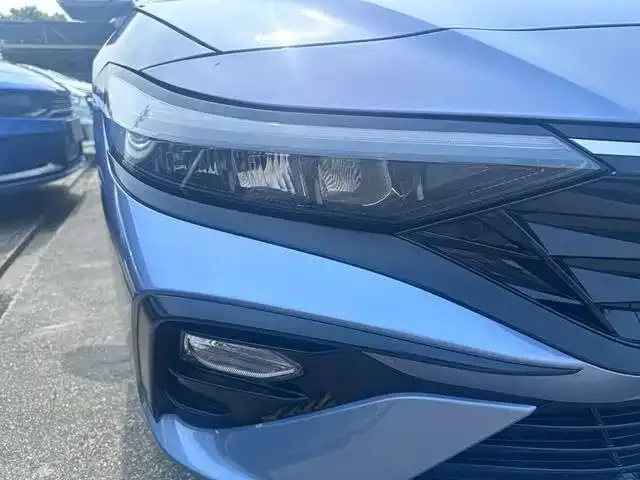 Hyundai Elantra 2023 1.5L CVT GLX Elite Edition — Фото автомобиля 9