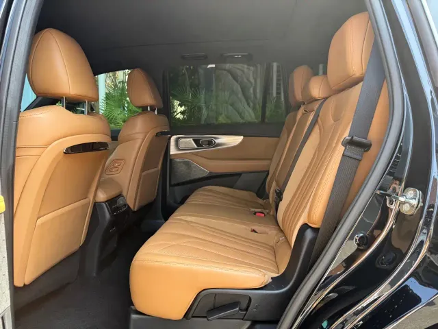 GAC Trumpchi ES9 — Фото автомобиля 6