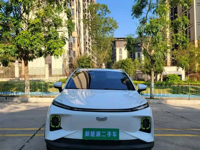 Geely Geometry E Firefly — Фото автомобиля 2