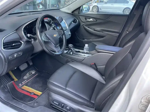 Chevrolet Malibu XL — Фото автомобиля 4