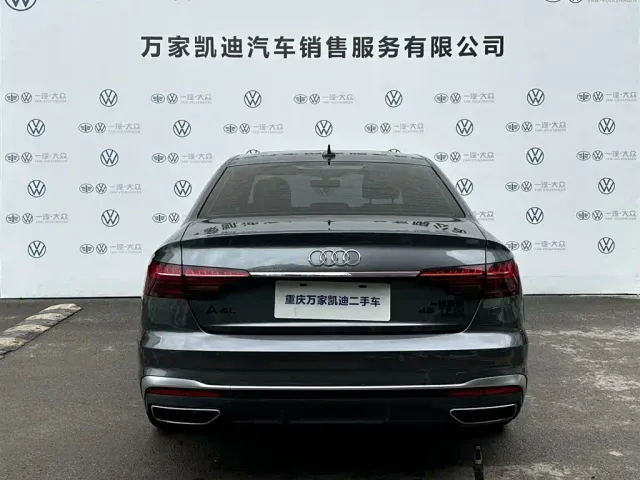 Audi A4L — Фото автомобиля 6