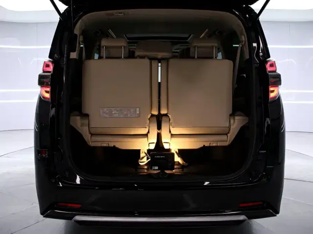 Toyota Vellfire — Фото автомобиля 20