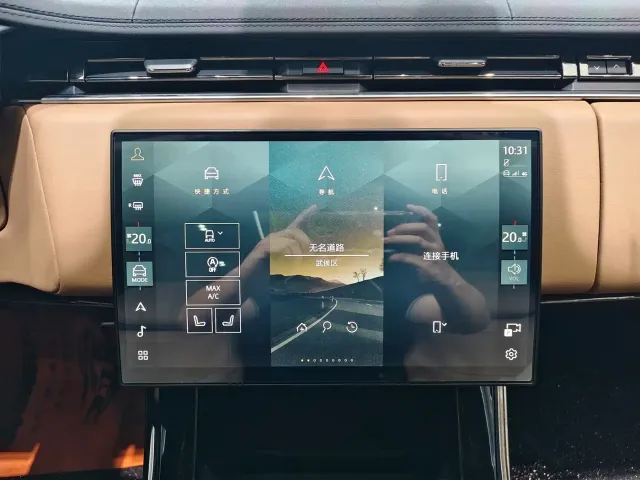 Land Rover Range Rover Sport — Фото автомобиля 14