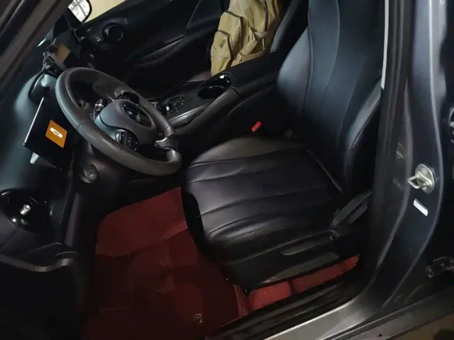 BYD e2 — Фото автомобиля 14